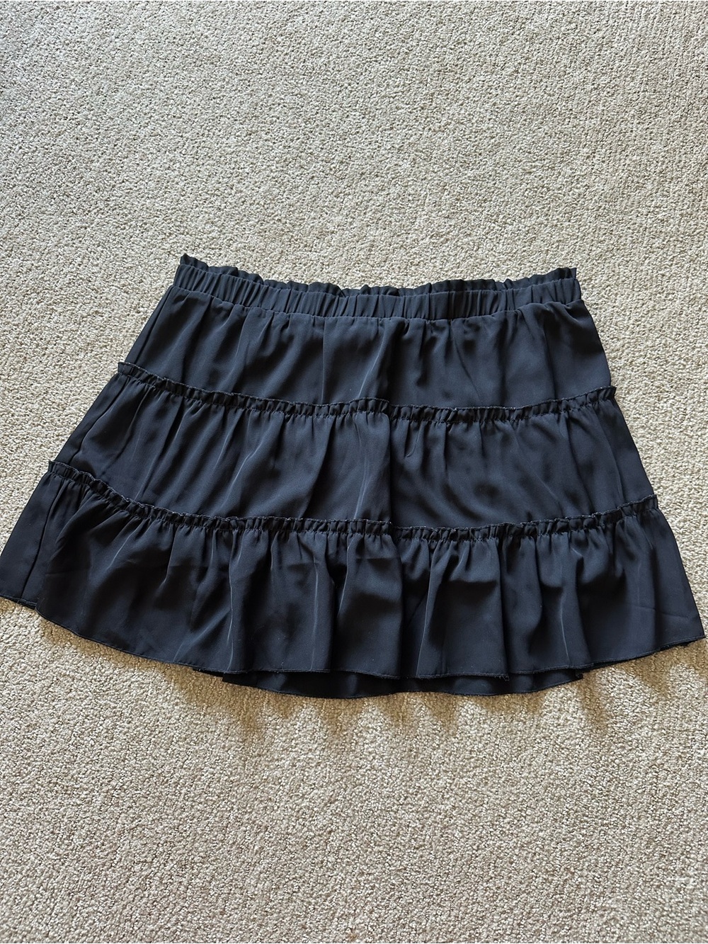 Black Tiered Mini Skirt XL CLEO - Picture 2 of 7